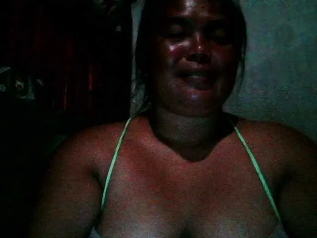 Live sex webcam photo for Yummypussy432 #290817170