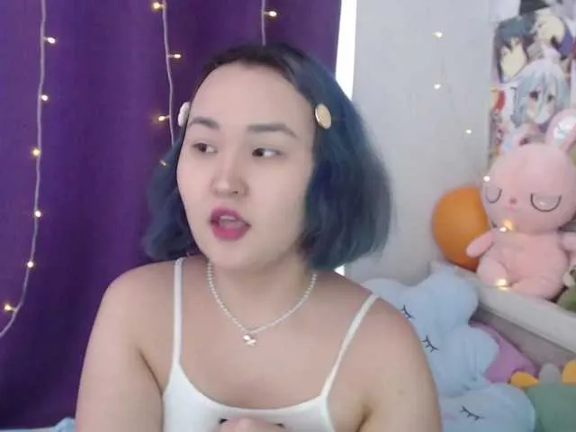 Live sex webcam photo for YunNana #272172071