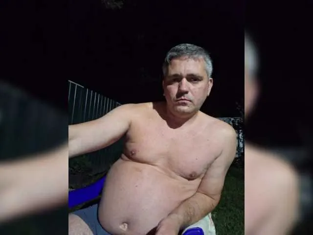 Live sex webcam photo for Yuriy134 #278291437