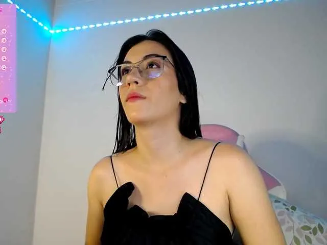 Live sex webcam photo for Yurly-or #276805482