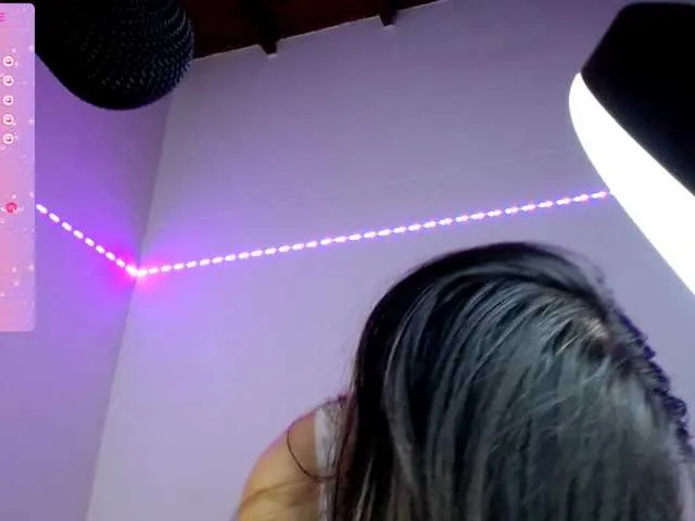Live sex webcam photo for Yurly-or #276822248