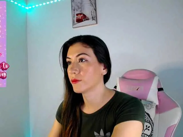 Live sex webcam photo for Yurly-or #276877012