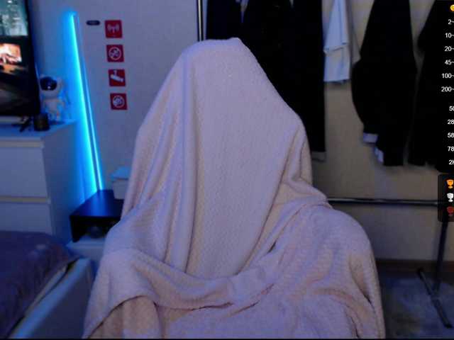 Live sex webcam photo for YuumiMeow1 #277850803