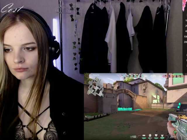 Live sex webcam photo for YuumiMeow1 #278142423