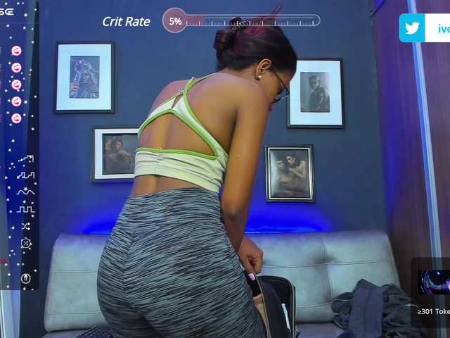 Live sex webcam photo for YvoneJones #276708541