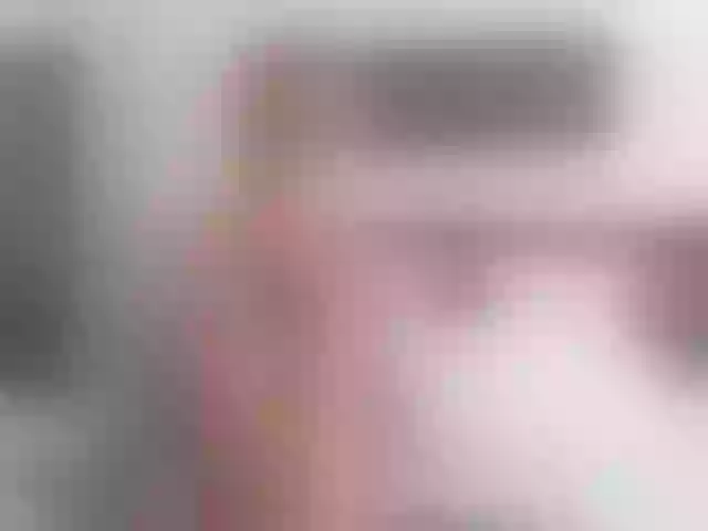 Live sex webcam photo for Yvonna #290743105