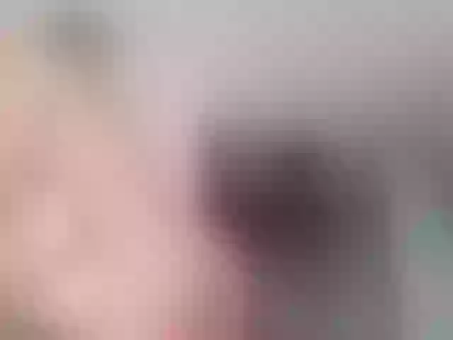 Live sex webcam photo for Yvonna #290869465