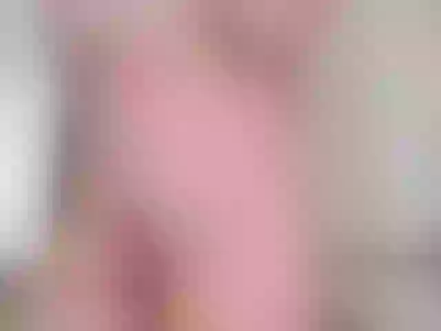 Live sex webcam photo for Yvonna #290909682