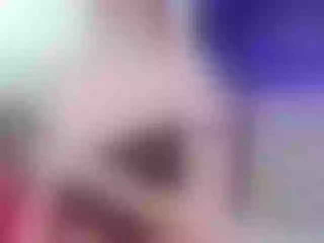 Live sex webcam photo for Yvonna #291151317