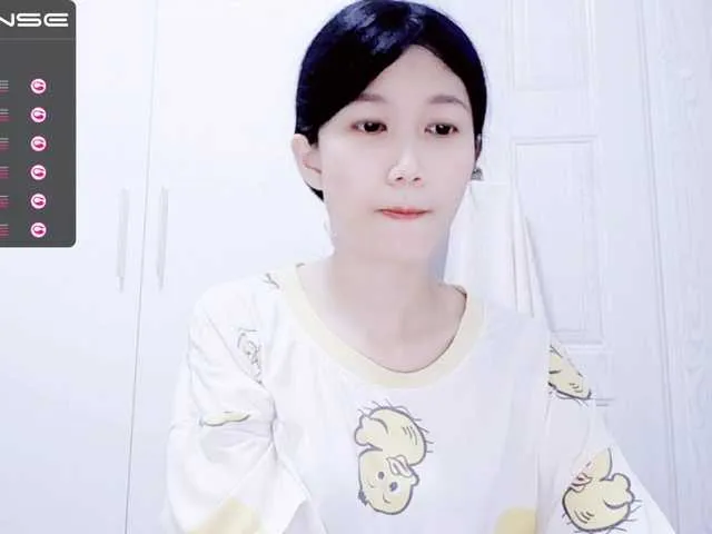 Live sex webcam photo for YyiSilly #274147614