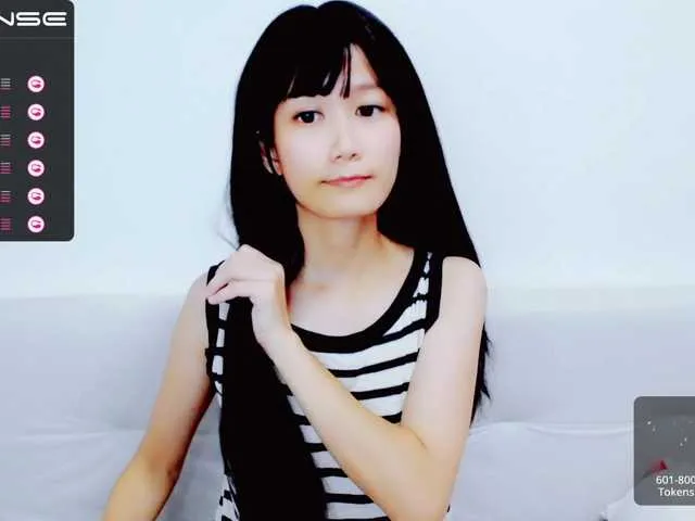 Live sex webcam photo for YyiSilly #274450153