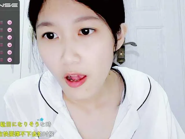 Live sex webcam photo for YyiSilly #274778492