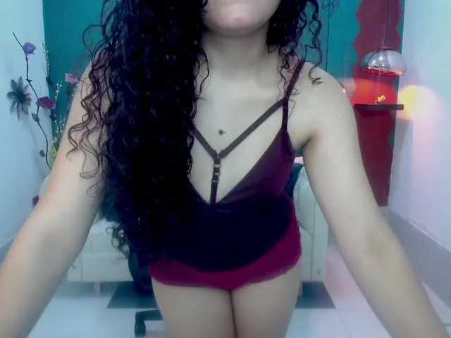 Live sex webcam photo for ZAHIRA-1 #292455696