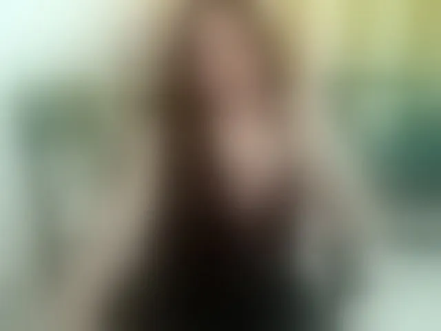 Live sex webcam photo for ZAHIRA-1 #292578284