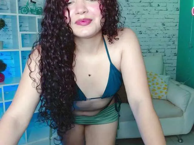 Live sex webcam photo for ZAHIRA-1 #293346633