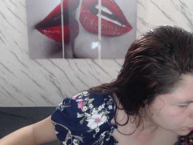 Live sex webcam photo for ZELDA-PRINCESS #277246622