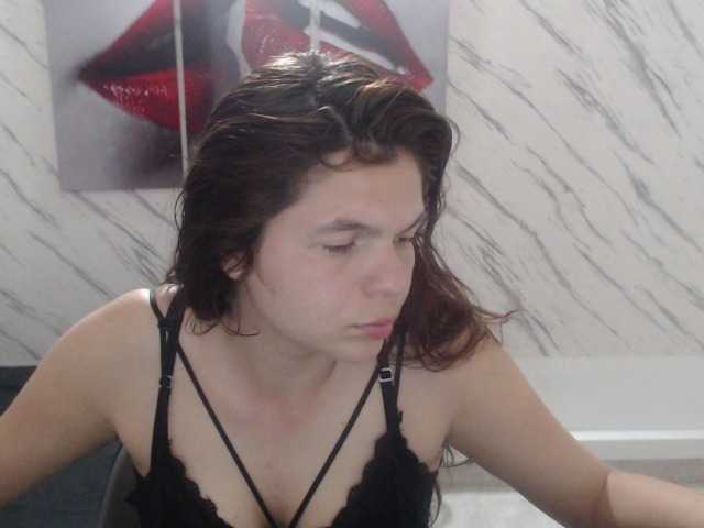 Live sex webcam photo for ZELDA-PRINCESS #277252616