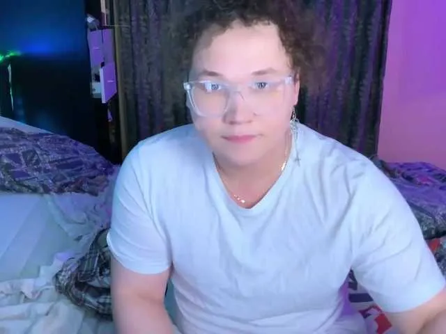 Live sex webcam photo for Zabveeniee1 #275608199