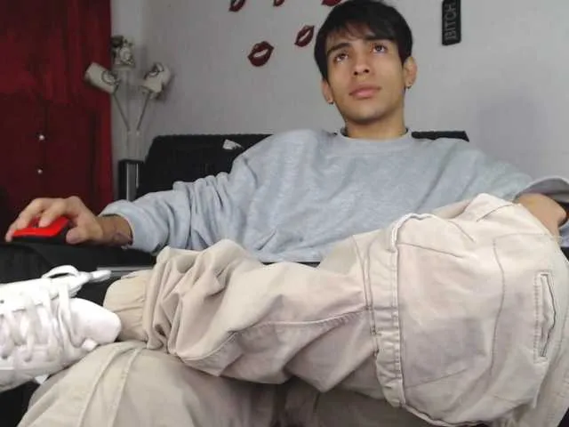 Live sex webcam photo for ZackXtreme #278296966