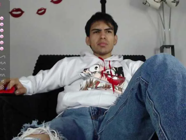 Live sex webcam photo for ZackXtreme #290600178