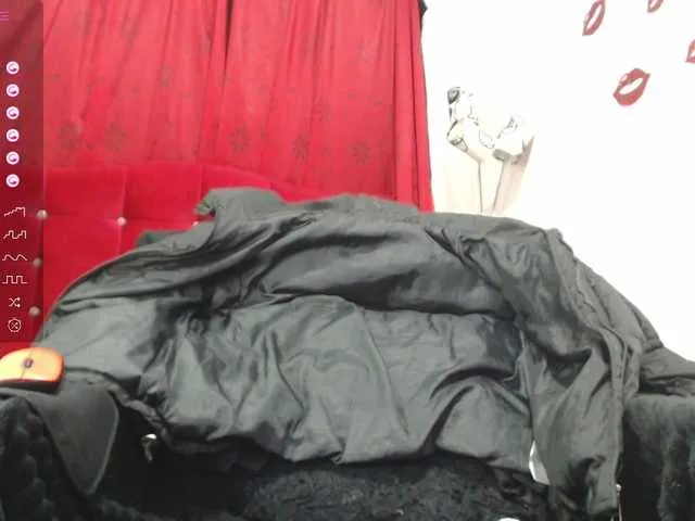 Live sex webcam photo for ZackXtreme #290943364