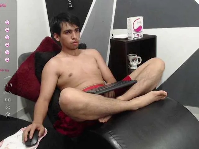 Live sex webcam photo for ZackXtreme #291454250