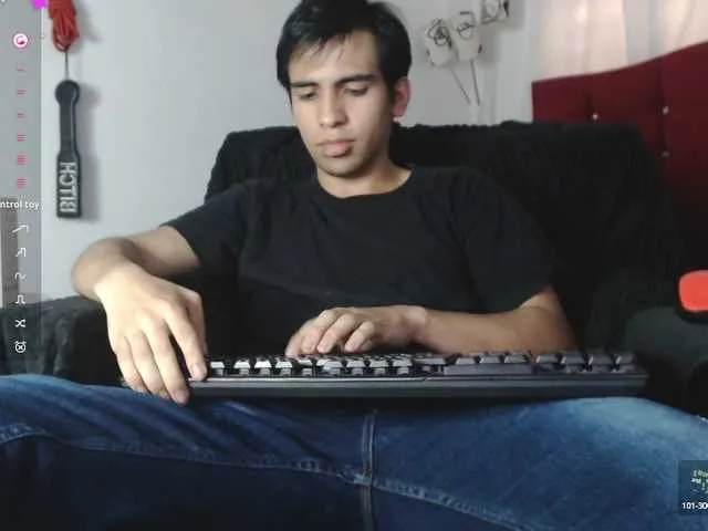 Live sex webcam photo for ZackXtreme #291629864