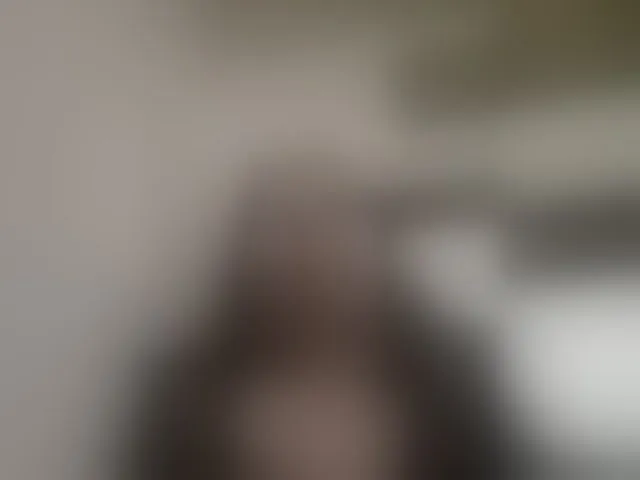 Live sex webcam photo for Zalinka #293584132
