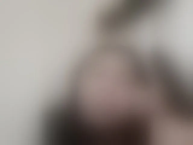 Live sex webcam photo for Zalinka #293884622
