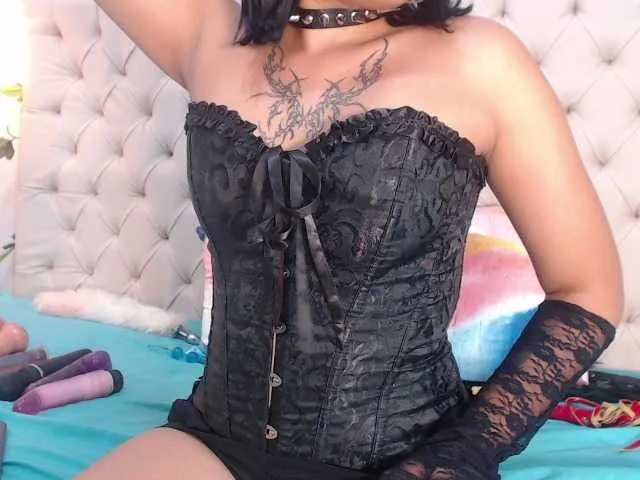 Live sex webcam photo for Zara-Blaaze #291605726