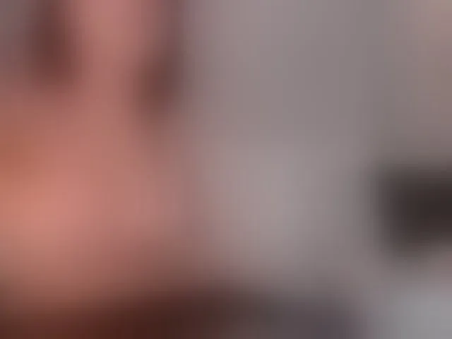 Live sex webcam photo for ZaraKafruni #293818239
