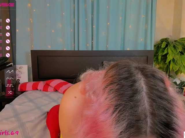 Live sex webcam photo for ZaraKlab #273801441