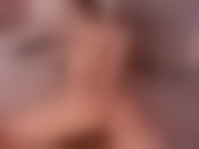 Live sex webcam photo for ZaraVesari #294109404
