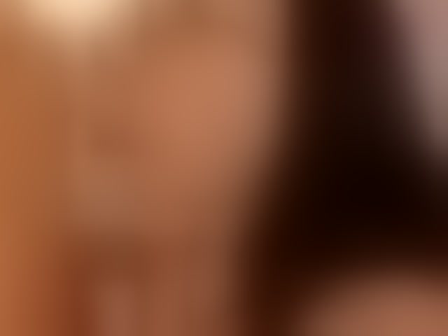 Live sex webcam photo for ZaraVesari #294123903