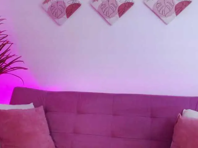 Live sex webcam photo for Zaradavis #291242658