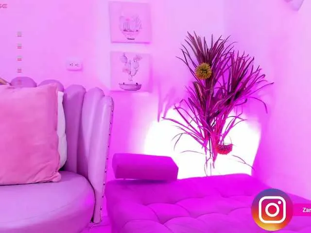 Live sex webcam photo for Zaradavis #291566608