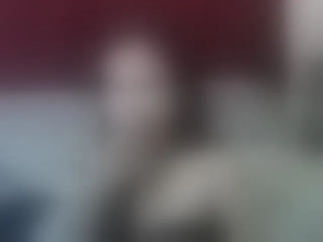 Live sex webcam photo for Zarenah #294066790