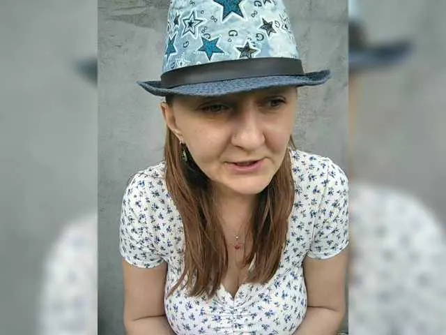 Live sex webcam photo for Zarevna #290951558