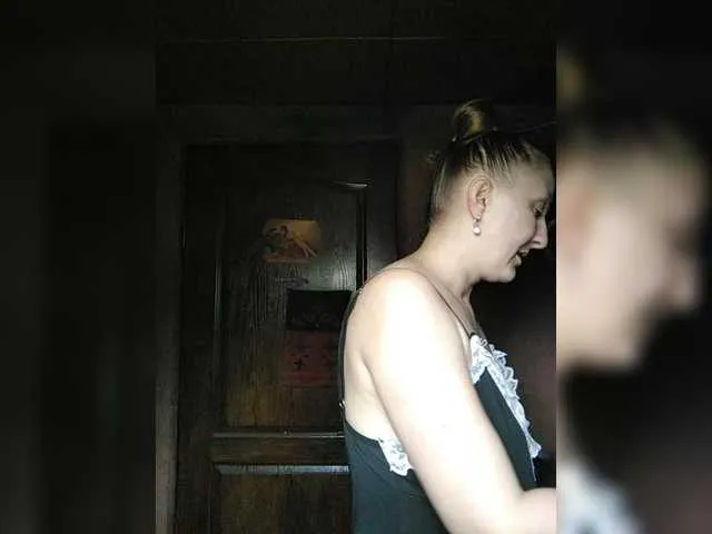 Live sex webcam photo for Zarevna #291028813