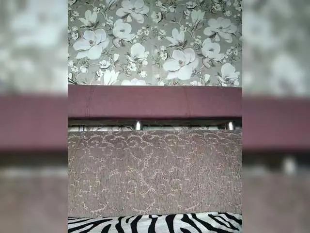 Live sex webcam photo for Zarevna #291063422