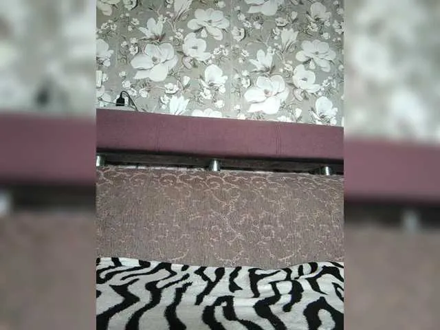 Live sex webcam photo for Zarevna #291569641