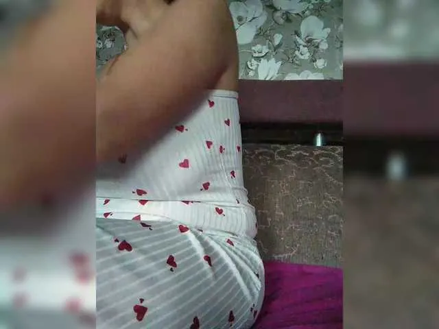 Live sex webcam photo for Zarevna #292061269