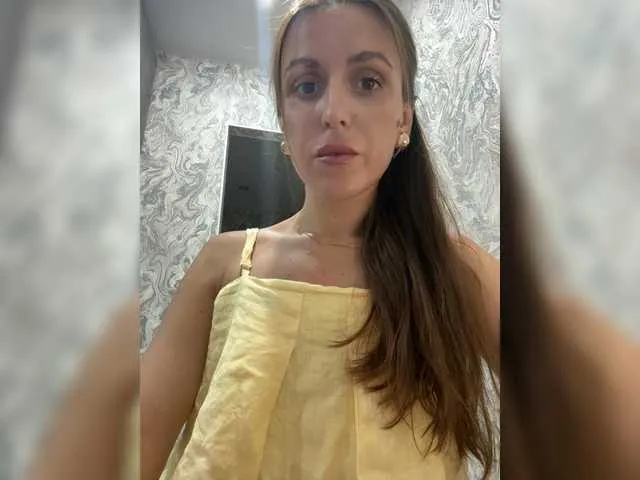 Live sex webcam photo for Zarina888 #291998575