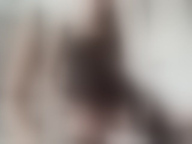 Live sex webcam photo for Zarina888 #294090424
