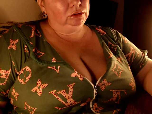 Live sex webcam photo for ZarraX #277754979