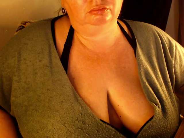 Live sex webcam photo for ZarraX #277762847