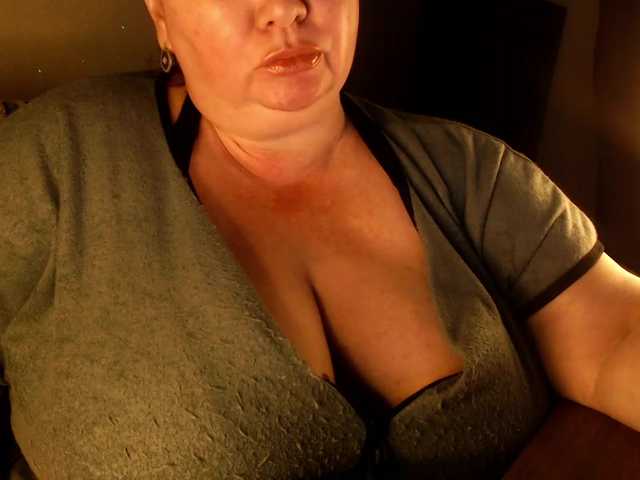 Live sex webcam photo for ZarraX #277840606