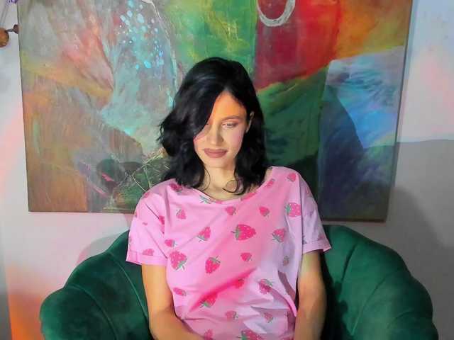 Live sex webcam photo for Zashaa #277043148