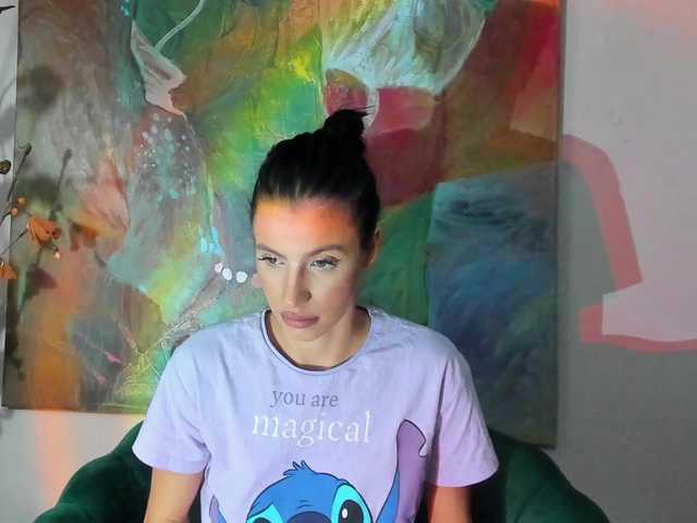 Live sex webcam photo for Zashaa #277087679