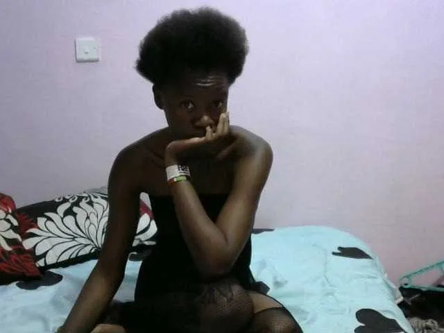 Live sex webcam photo for Zawadi95 #276720487